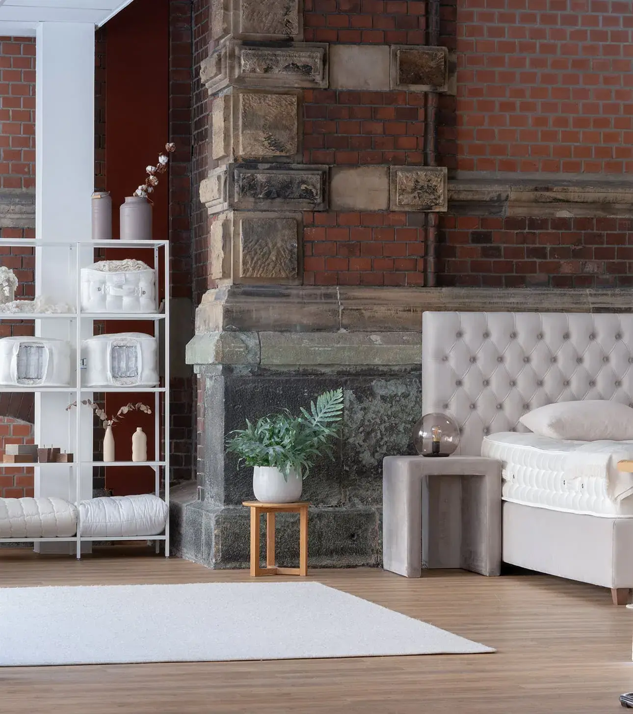 Boxspringliebe Showroom Detmold — Boxspringbetten in Überlänge zum Probeliegen